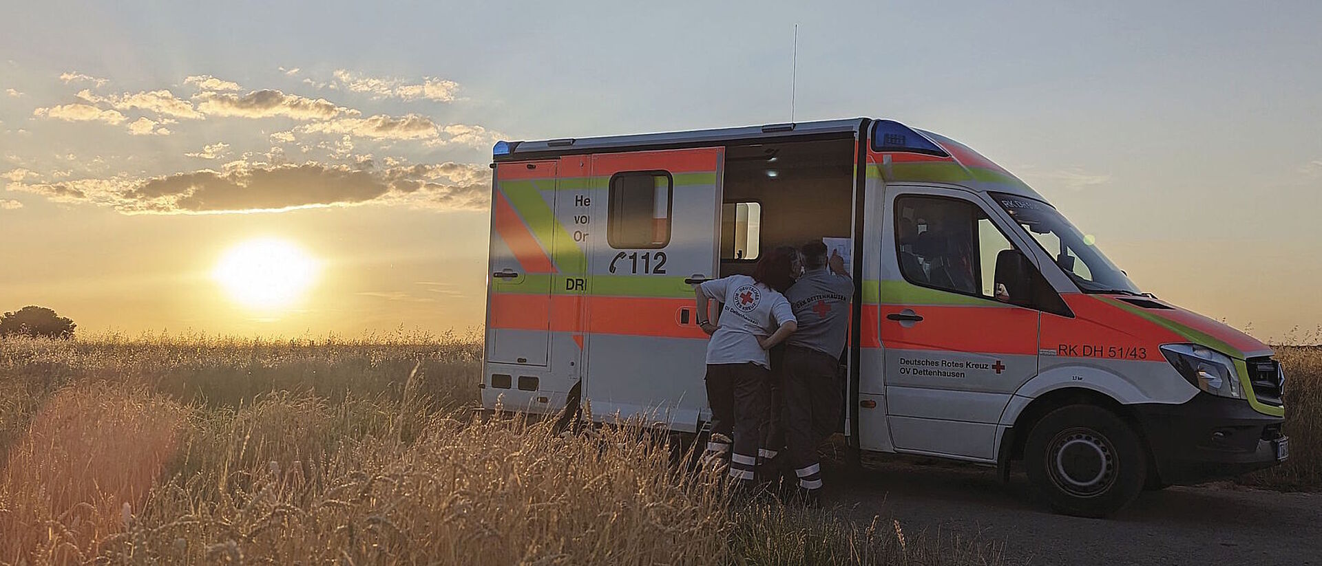 HvO-Fahrzeug vor Sonnenuntergang